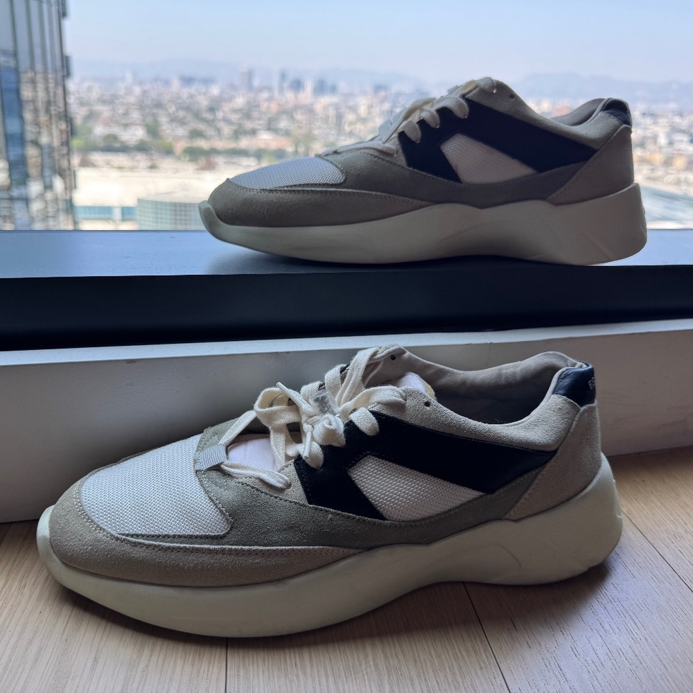 Fear of God Essentials Distance Runner